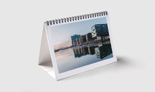 Desk calendars