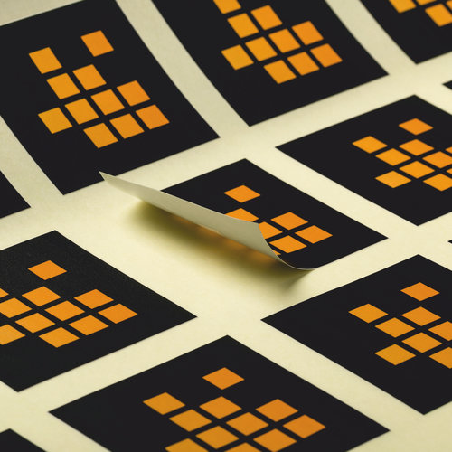 Self-adhesive labels, Free format selection, free size specification at Onlineprinters